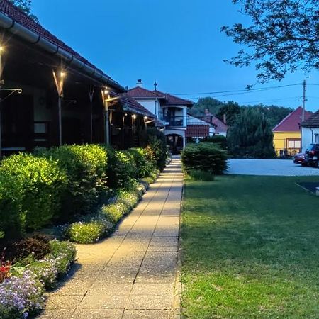 Aurora Haz Lejlighed Zalakaros Eksteriør billede